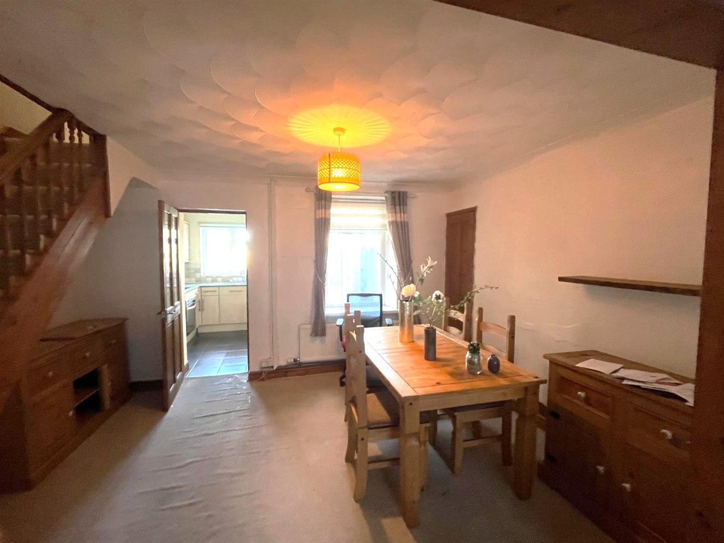 Vicarage Road, Morriston, Swansea, SA6 6DH